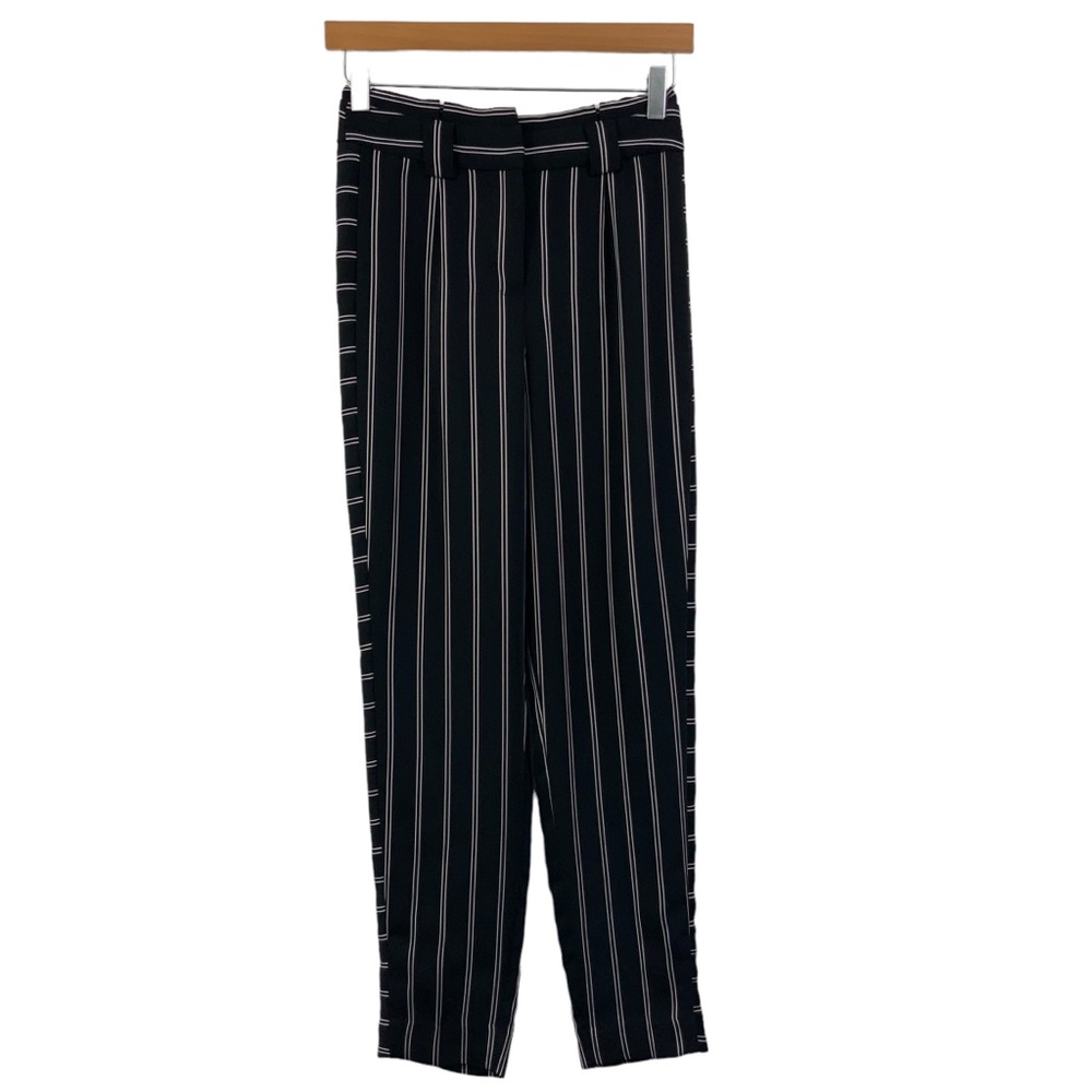 EXPRESS High Rise Ankle Length Flowy Dress Pants Black & White Striped E14